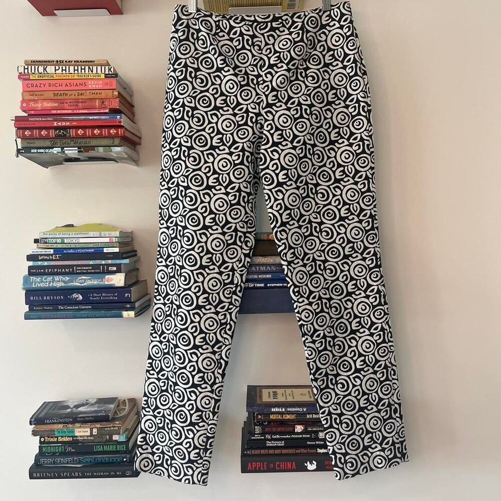 Women’s Vintage 100% Silk High waisted Renata Pants Size 4